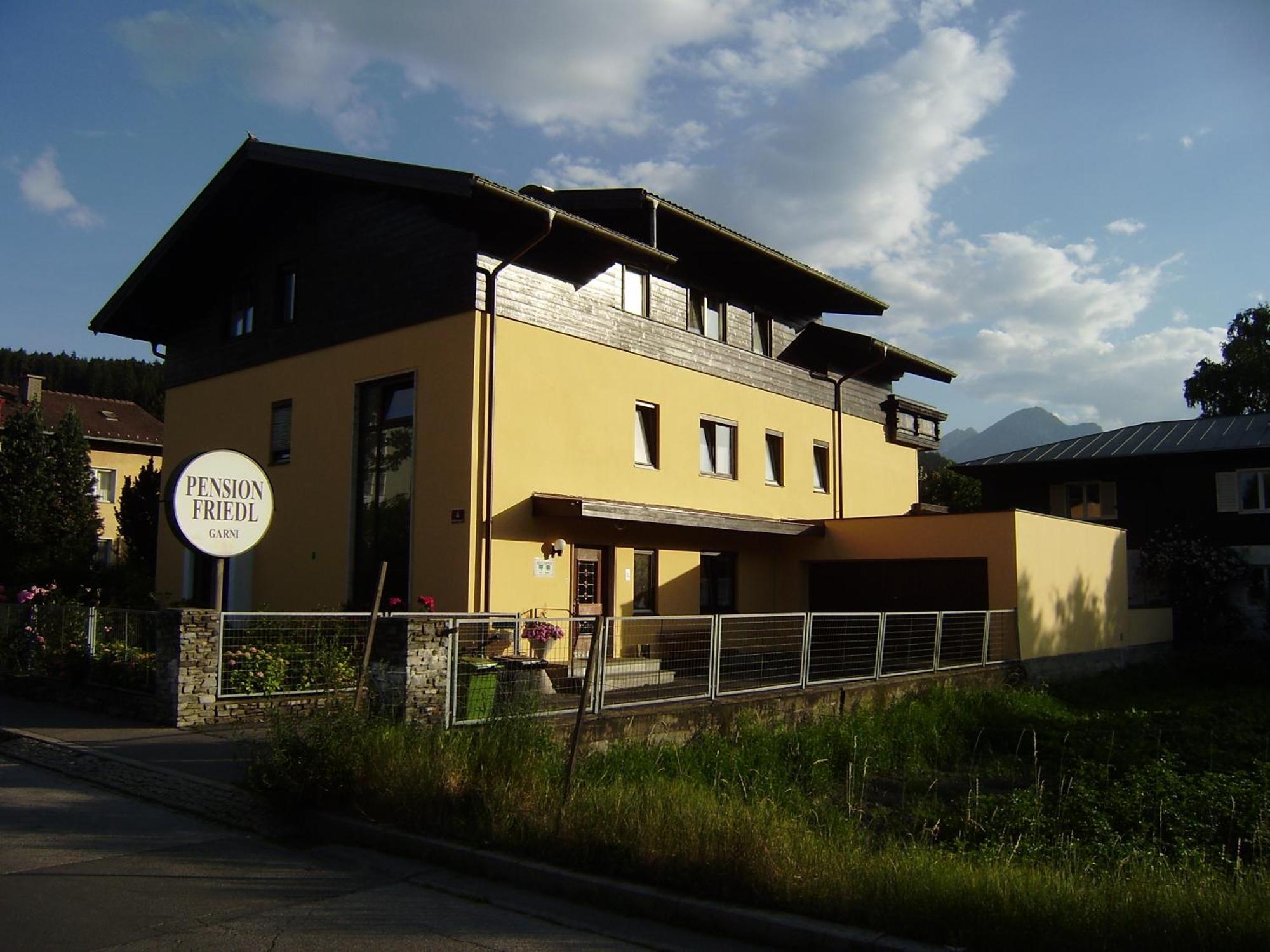 Pension Friedl Инсбрук Екстериор снимка