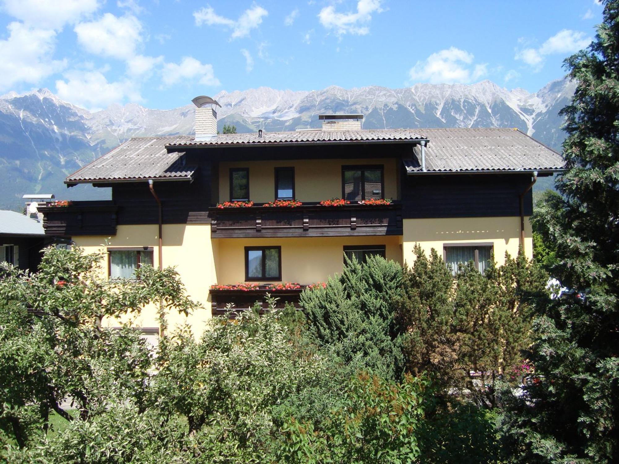 Pension Friedl Инсбрук Екстериор снимка