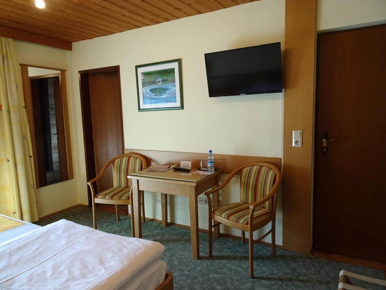 Pension Friedl Инсбрук Екстериор снимка